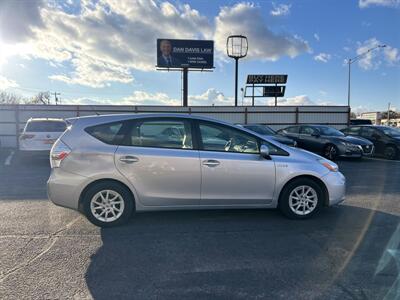2012 Toyota Prius v Two   - Photo 5 - Oklahoma City, OK 73112