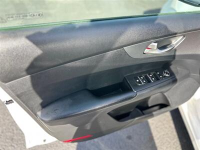 2021 Kia Forte FE   - Photo 9 - Oklahoma City, OK 73112