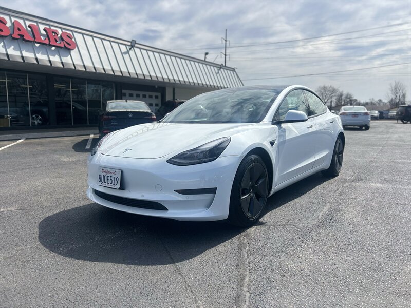 2021 Tesla Model 3 Standard Range Plus  