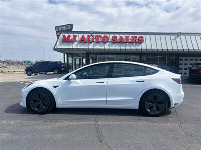 2021 Tesla Model 3 Standard Range Plus   - Photo 2 - Oklahoma City, OK 73112