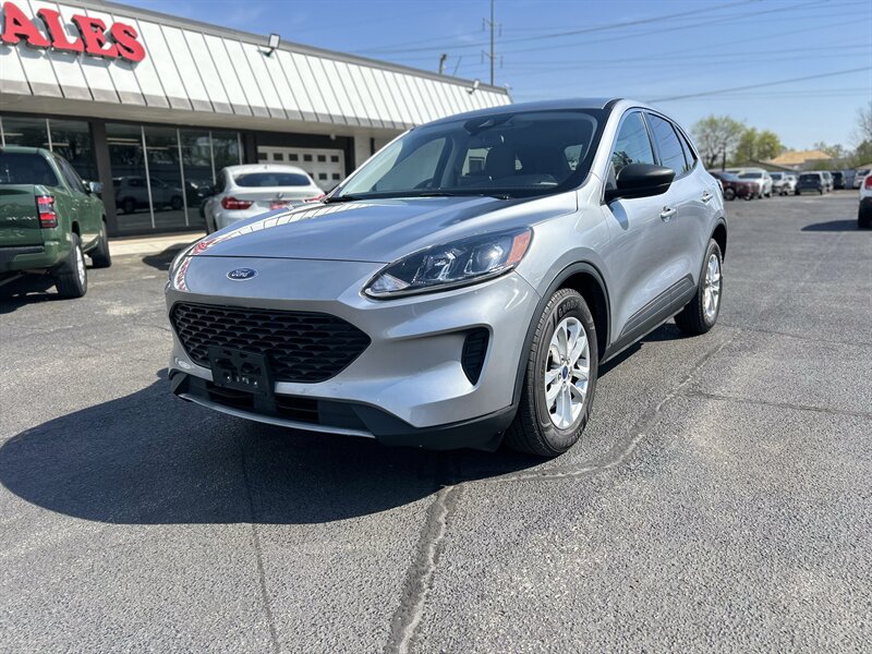 2022 Ford Escape SE   - Photo 1 - Oklahoma City, OK 73112