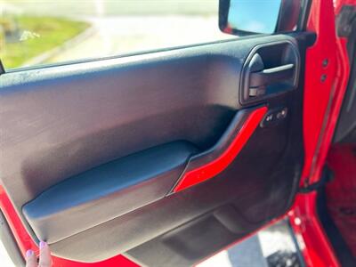 2011 Jeep Wrangler Unlimited Sport   - Photo 8 - Oklahoma City, OK 73112