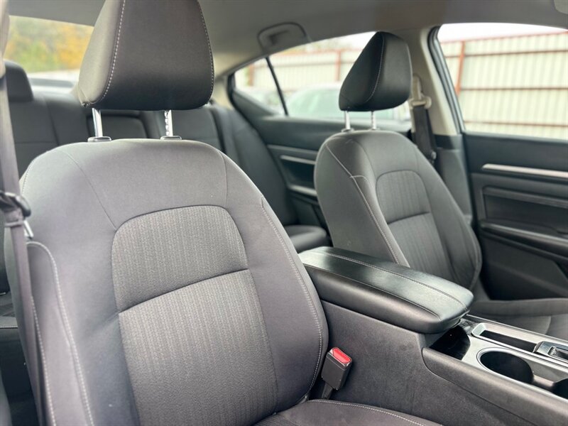 2021 Nissan Altima 2.5 SV - Photo 17 - Oklahoma City, OK 73112