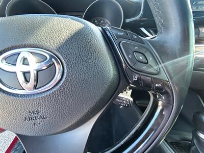 2018 Toyota C-HR XLE - Photo 12 - Oklahoma City, OK 73112