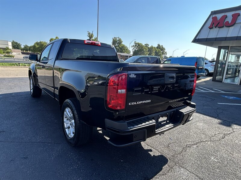 2021 Chevrolet Colorado LT - Photo 8 - Oklahoma City, OK 73112