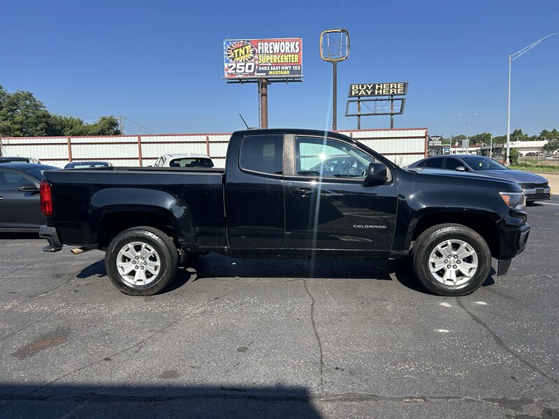 2021 Chevrolet Colorado LT - Photo 5 - Oklahoma City, OK 73112