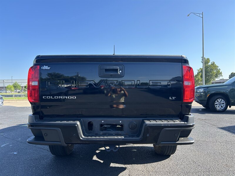 2021 Chevrolet Colorado LT - Photo 7 - Oklahoma City, OK 73112