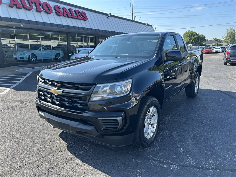 2021 Chevrolet Colorado LT   - Photo 1 - Oklahoma City, OK 73112