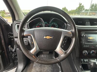 2017 Chevrolet Traverse LT - Photo 11 - Oklahoma City, OK 73112