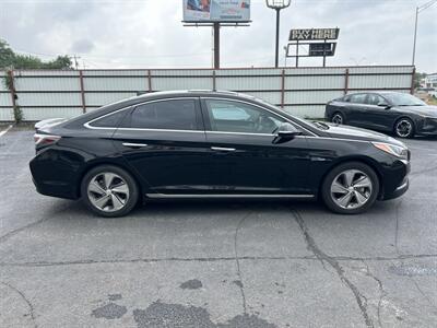 2016 Hyundai SONATA Hybrid Limited   - Photo 7 - Oklahoma City, OK 73112