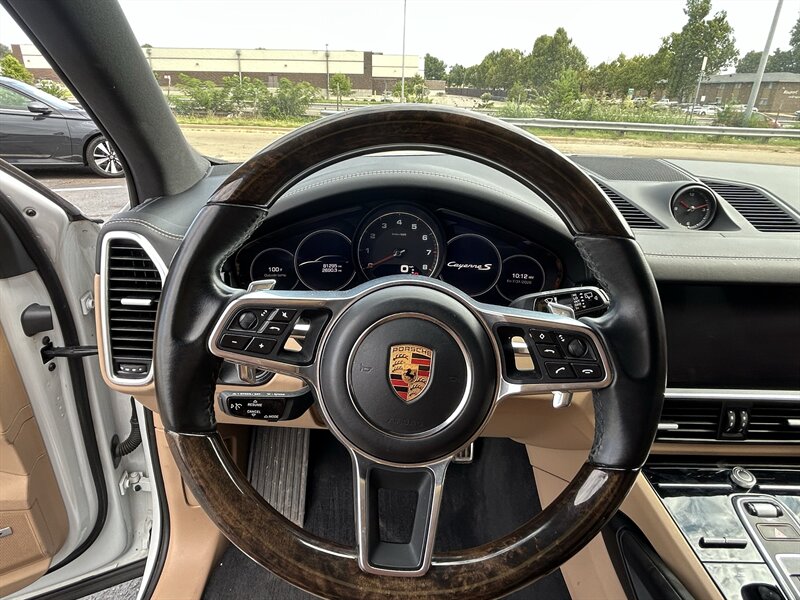 2019 Porsche Cayenne S - Photo 9 - Oklahoma City, OK 73112