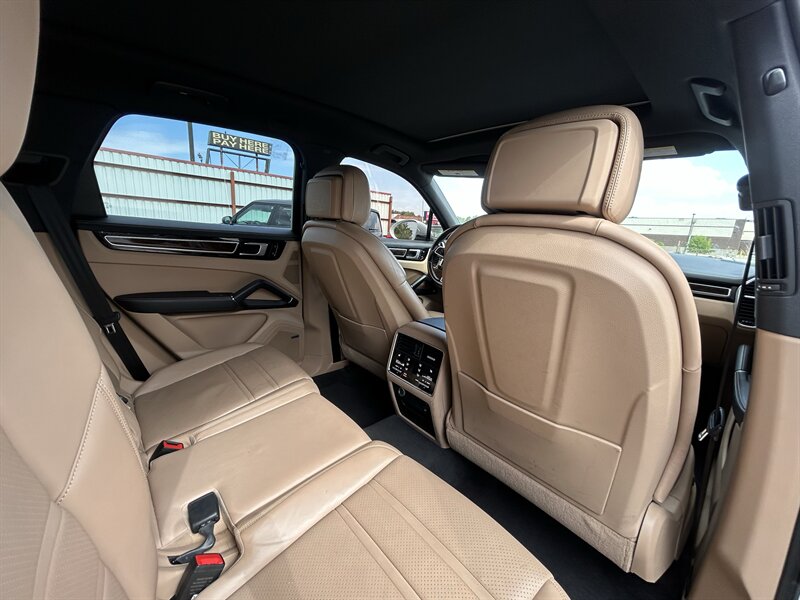 2019 Porsche Cayenne S - Photo 20 - Oklahoma City, OK 73112