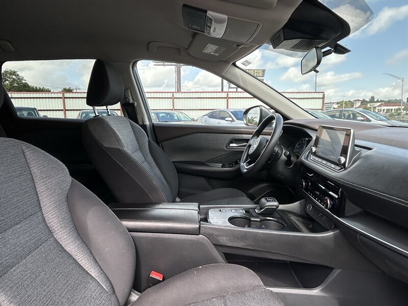 2021 Nissan Rogue SV - Photo 22 - Oklahoma City, OK 73112