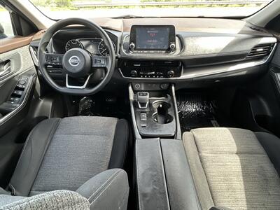 2021 Nissan Rogue SV - Photo 16 - Oklahoma City, OK 73112