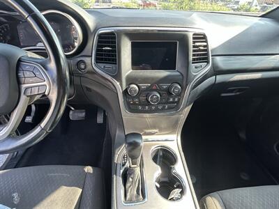 2020 Jeep Grand Cherokee Laredo - Photo 16 - Oklahoma City, OK 73112