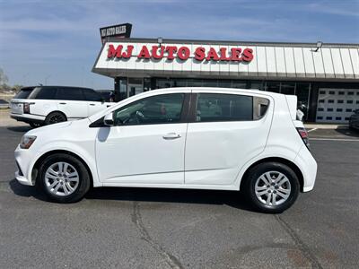 2019 Chevrolet Sonic LT Auto Fleet   - Photo 2 - Oklahoma City, OK 73112