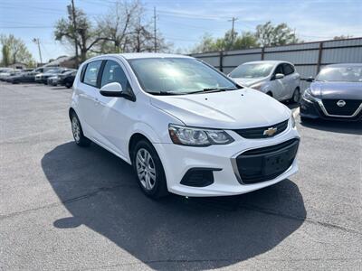 2019 Chevrolet Sonic LT Auto Fleet   - Photo 4 - Oklahoma City, OK 73112
