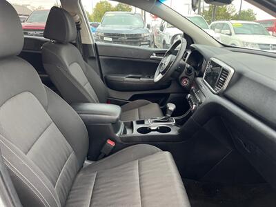 2021 Kia Sportage LX   - Photo 19 - Oklahoma City, OK 73112