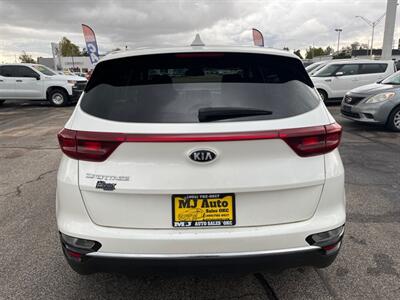 2021 Kia Sportage LX   - Photo 6 - Oklahoma City, OK 73112
