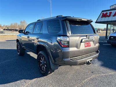 2016 Toyota 4Runner SR5   - Photo 8 - Oklahoma City, OK 73112