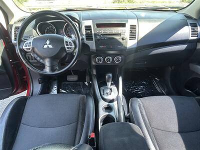 2013 Mitsubishi Outlander SE   - Photo 13 - Oklahoma City, OK 73112
