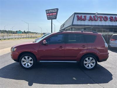 2013 Mitsubishi Outlander SE   - Photo 2 - Oklahoma City, OK 73112