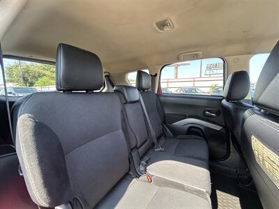 2013 Mitsubishi Outlander SE   - Photo 17 - Oklahoma City, OK 73112