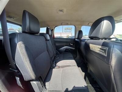2013 Mitsubishi Outlander SE   - Photo 16 - Oklahoma City, OK 73112