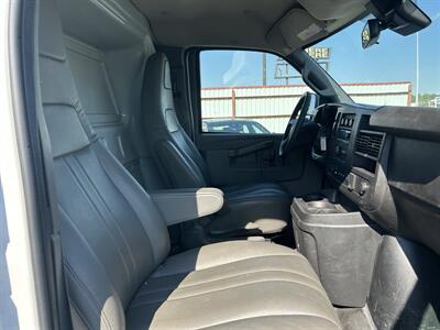 2020 Chevrolet Express 2500   - Photo 19 - Oklahoma City, OK 73112