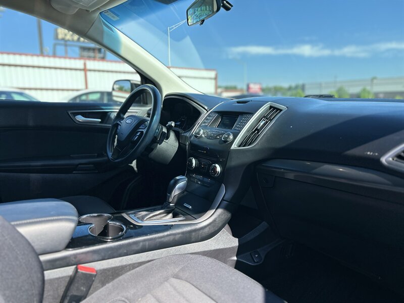 2018 Ford Edge SE - Photo 21 - Oklahoma City, OK 73112