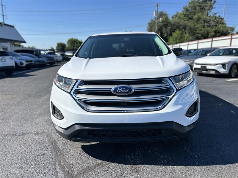 2018 Ford Edge SE - Photo 3 - Oklahoma City, OK 73112
