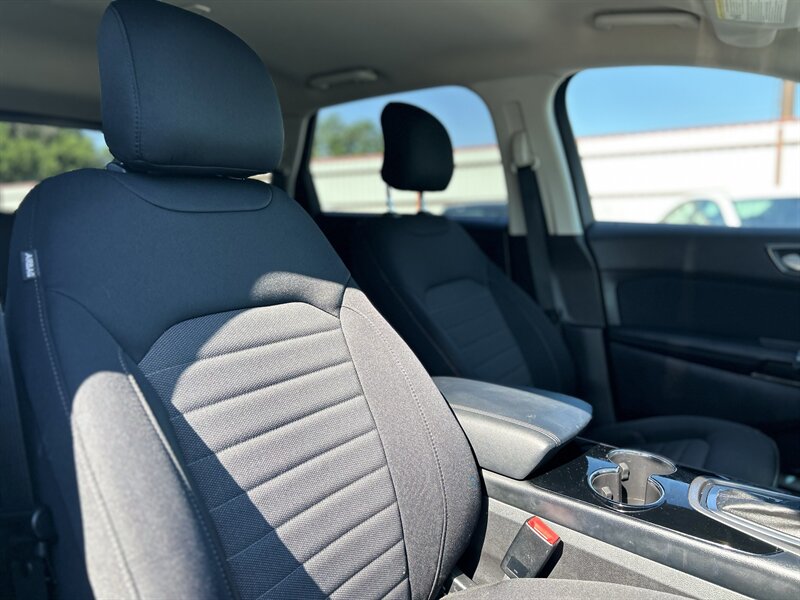 2018 Ford Edge SE - Photo 20 - Oklahoma City, OK 73112