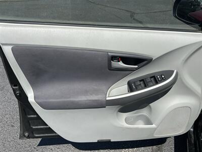 2010 Toyota Prius I - Photo 10 - Oklahoma City, OK 73112