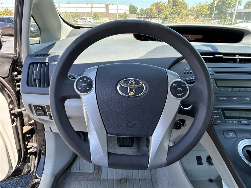2010 Toyota Prius I - Photo 11 - Oklahoma City, OK 73112