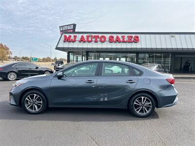 2024 Kia Forte LX Sedan