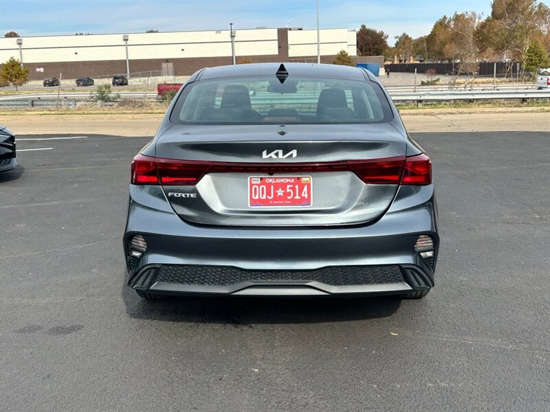 2024 Kia Forte LX - Photo 7 - Oklahoma City, OK 73112