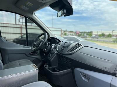 2019 Ford Transit 250   - Photo 18 - Oklahoma City, OK 73112