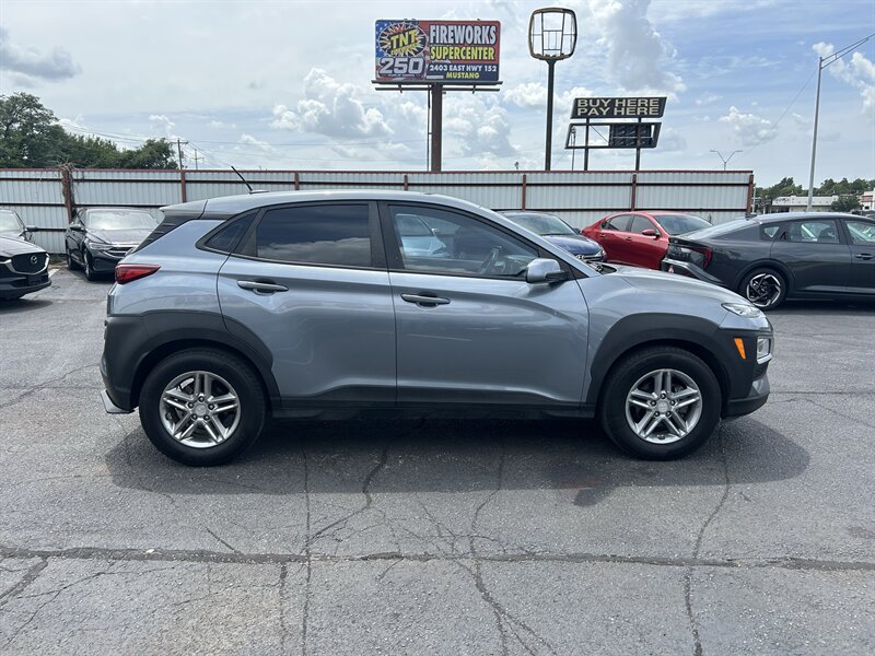 2019 Hyundai KONA SE - Photo 5 - Oklahoma City, OK 73112