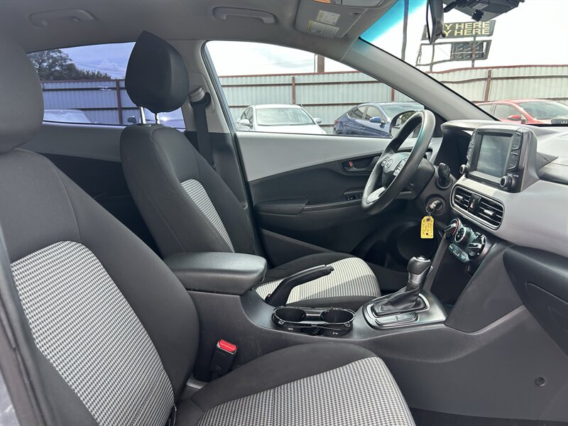 2019 Hyundai KONA SE - Photo 23 - Oklahoma City, OK 73112