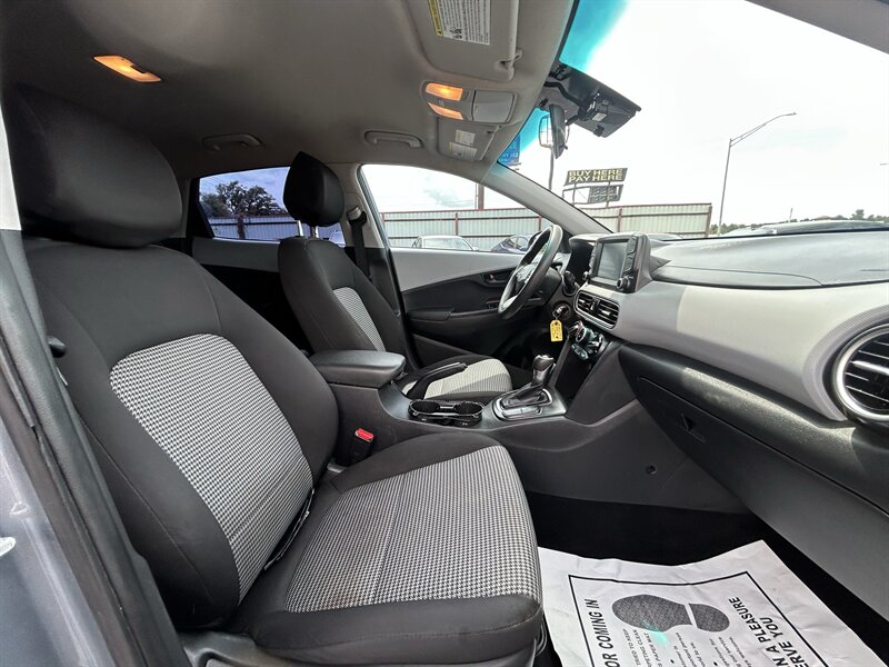 2019 Hyundai KONA SE - Photo 19 - Oklahoma City, OK 73112