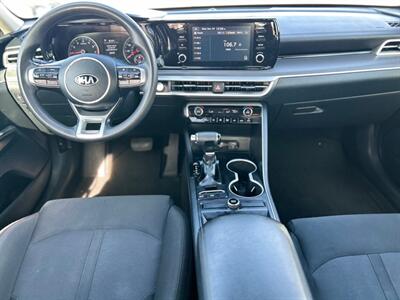 2021 Kia K5 LXS   - Photo 15 - Oklahoma City, OK 73112