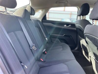2021 Kia K5 LXS   - Photo 17 - Oklahoma City, OK 73112