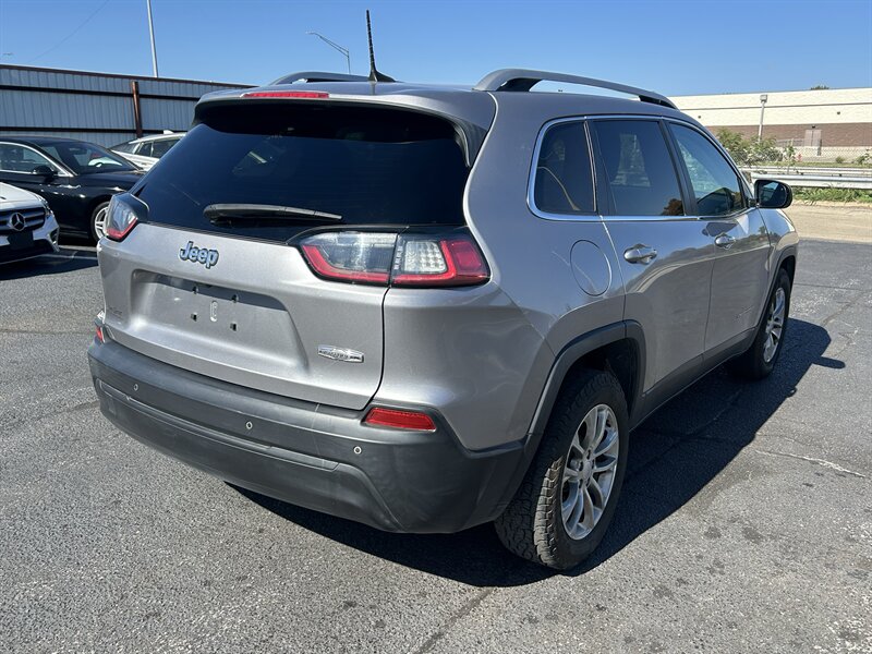 2021 Jeep Cherokee Latitude Plus - Photo 4 - Oklahoma City, OK 73112
