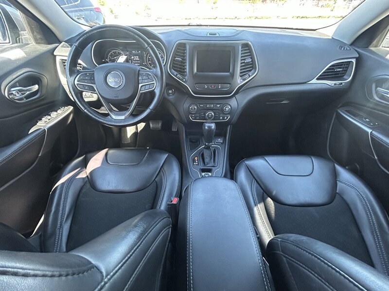 2021 Jeep Cherokee Latitude Plus - Photo 9 - Oklahoma City, OK 73112
