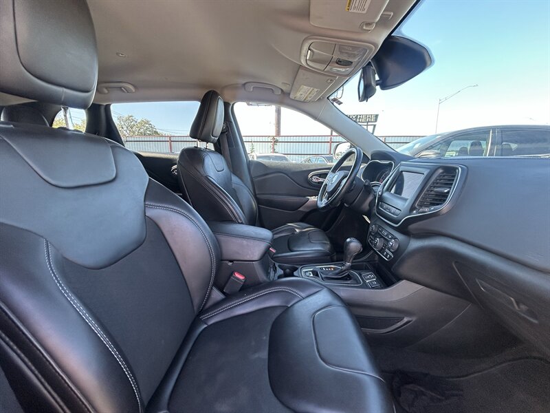 2021 Jeep Cherokee Latitude Plus - Photo 13 - Oklahoma City, OK 73112