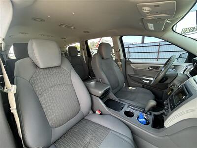 2013 Chevrolet Traverse LS   - Photo 24 - Oklahoma City, OK 73112
