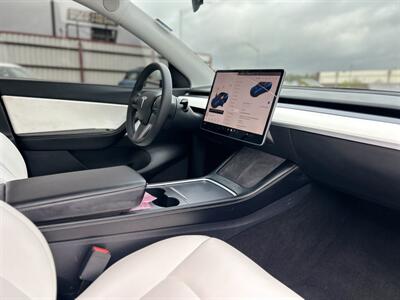 2021 Tesla Model Y Long Range - Photo 18 - Oklahoma City, OK 73112