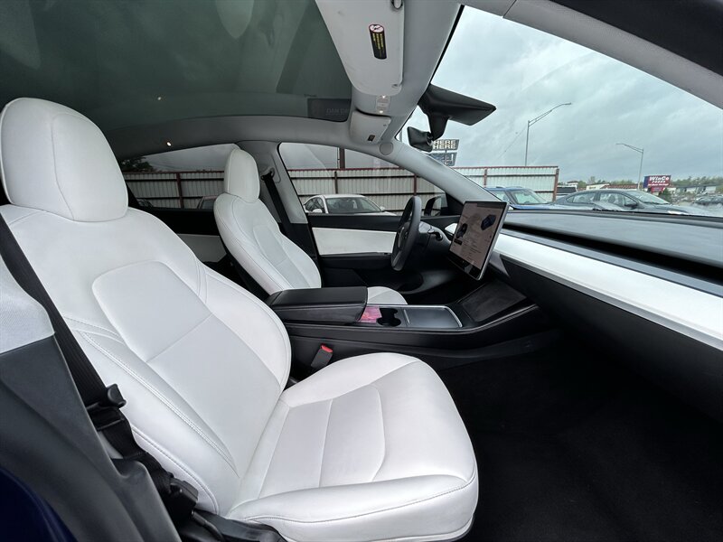 2021 Tesla Model Y Long Range - Photo 15 - Oklahoma City, OK 73112