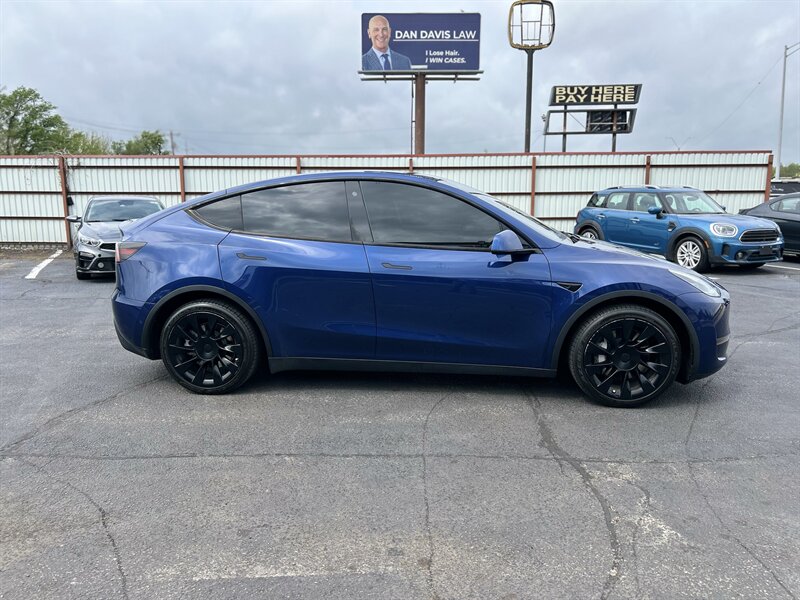 2021 Tesla Model Y Long Range - Photo 5 - Oklahoma City, OK 73112