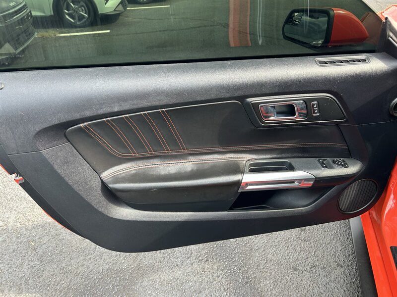 2015 Ford Mustang EcoBoost - Photo 8 - Oklahoma City, OK 73112